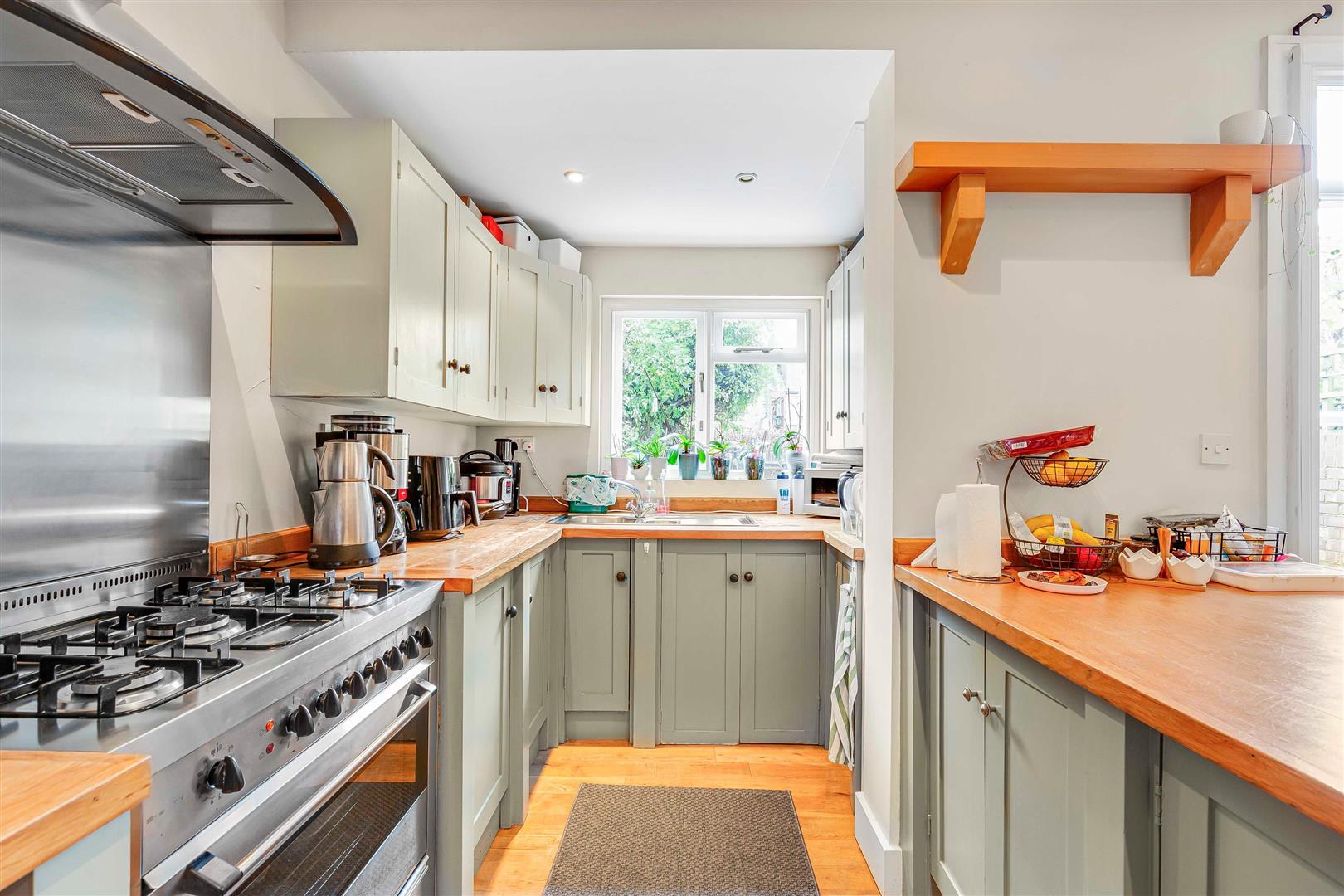 Ripley Gardens, SW14 James Anderson South West London Estate Agents